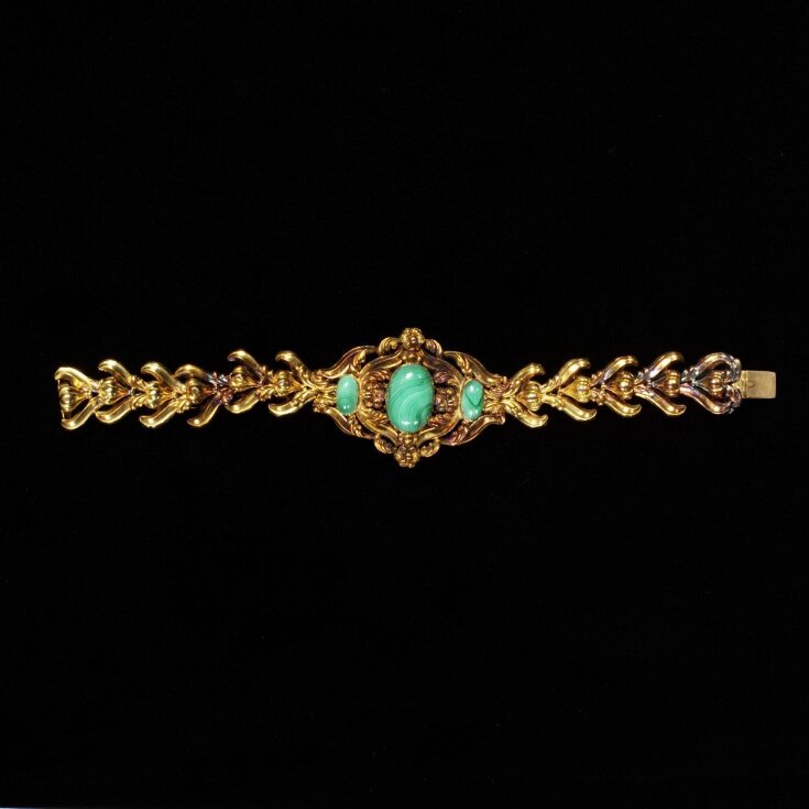 Bracelet top image