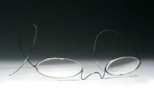 Glasses thumbnail 1