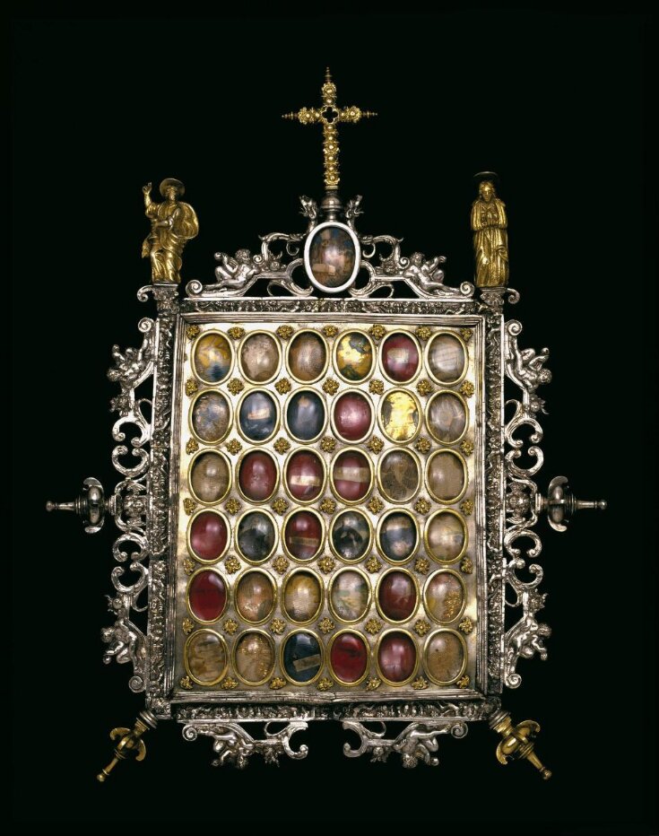 reliquary top image
