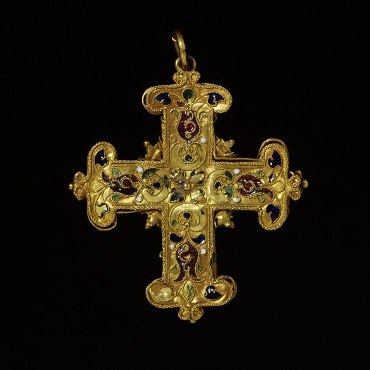 Reliquary Cross top image