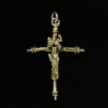 Crucifix thumbnail 1