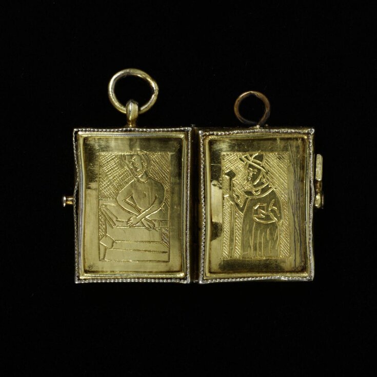Pendant Diptych top image