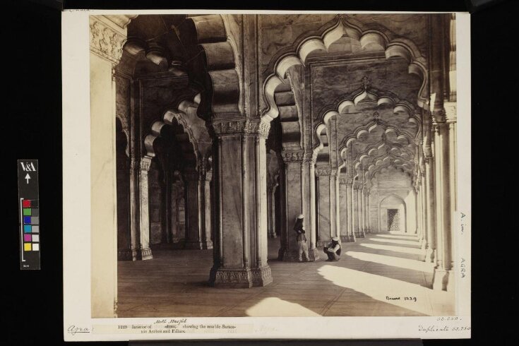 Interior of the Moti  Masjid, showing the marble saracenic Arches and Pillars, Agra top image