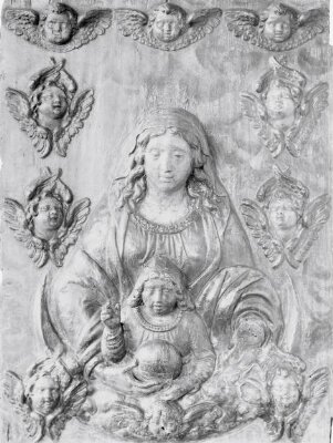 Virgin and Child with ten cherub heads, early 16th century