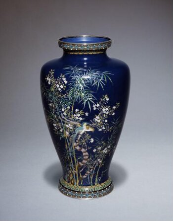 Vase | Hayashi Kodenji | V&A Explore The Collections