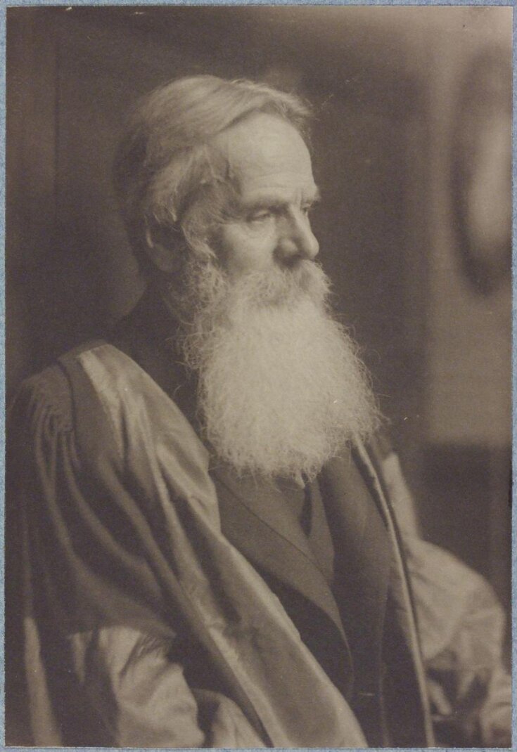 William Holman Hunt top image