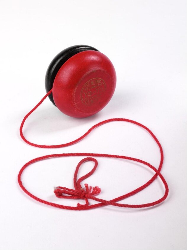 Beginners Yo-Yo (1930s) by Andrew Duncan