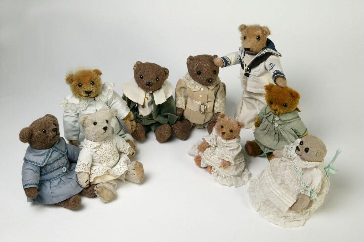 Teddy bear image