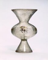 میوزیم کے کھلے ذخیرے سے «Lamp (mid 13th century)» کی تصویر