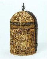 میوزیم کے کھلے ذخیرے سے «Madinat al-Zahra Pyxis, c.969» کی تصویر