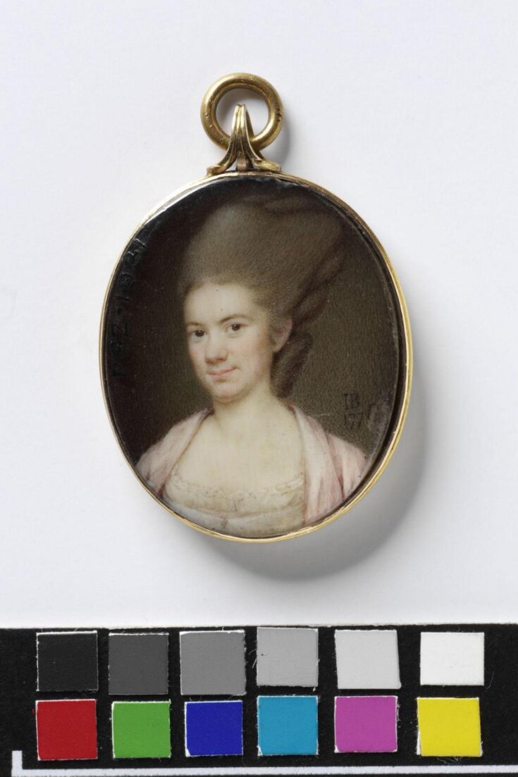 Portrait of a woman in pink top image