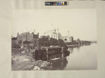 Agra -The Taj from the ruined palace