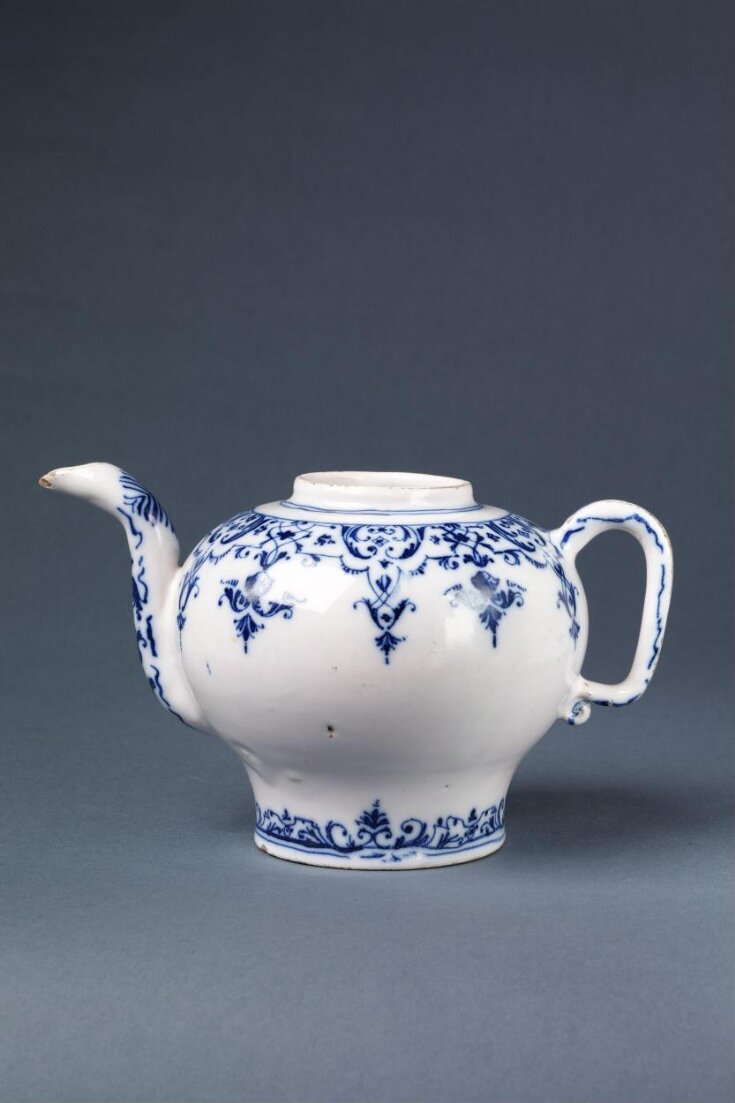 Teapot top image