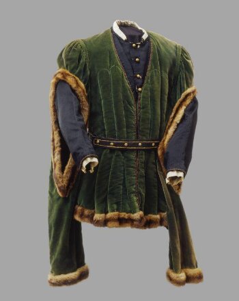 Costume for Richard III, worn by Laurence Olivier