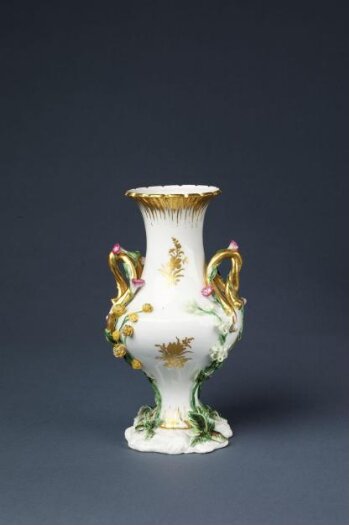 Vase Duplessis à fleurs balustre rocaille