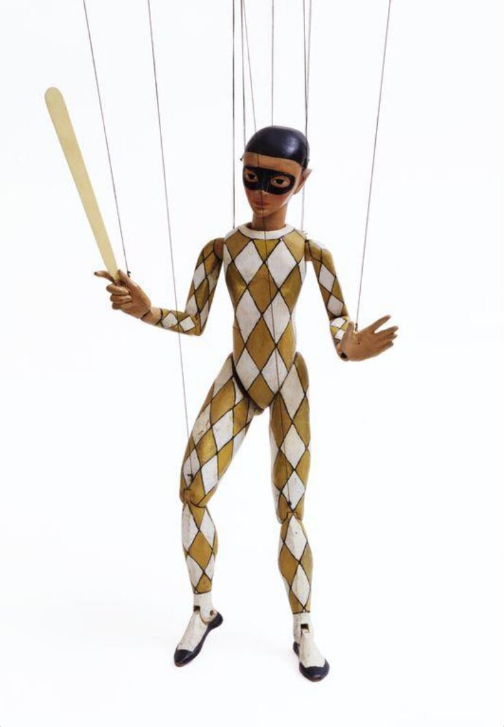 Gair Wilkinson marionette, Harlequin top image
