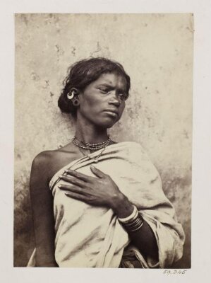 Cassevaroo Woman