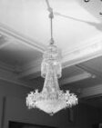 Chandelier thumbnail 2