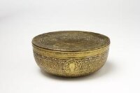 میوزیم کے کھلے ذخیرے سے «Lidded bowl (1500 - 1550)» کی تصویر