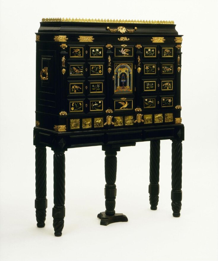 The John Evelyn Cabinet top image