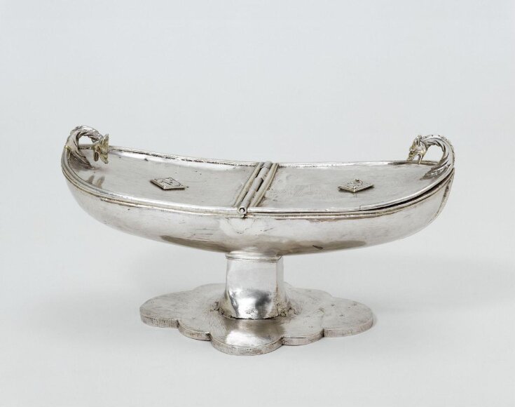 Incense Boat top image