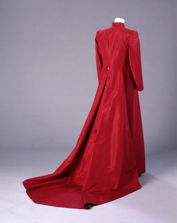 Evening Coat | Elsa Schiaparelli | V&A Explore The Collections