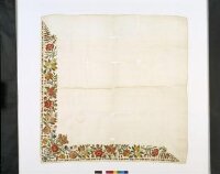 میوزیم کے کھلے ذخیرے سے «Ottoman Kerchief» کی تصویر