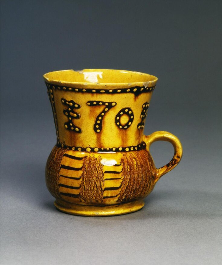 Mug top image