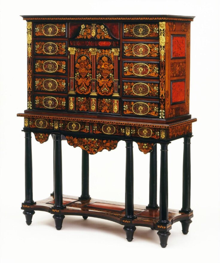 Cabinet on Stand top image