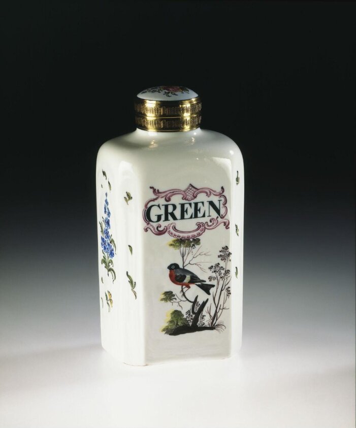 Tea canister — Swirled Flowers Painter — 1755-1760