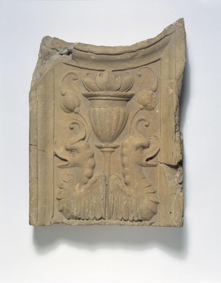 Fragment of a pilaster top image