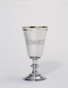 Communion Cup and Paten Cover thumbnail 1