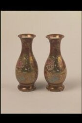 Vase thumbnail 2