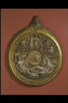 Mirror frame in the form of the Medici ring thumbnail 1