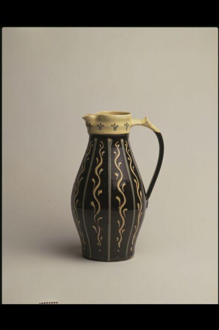 Jug top image