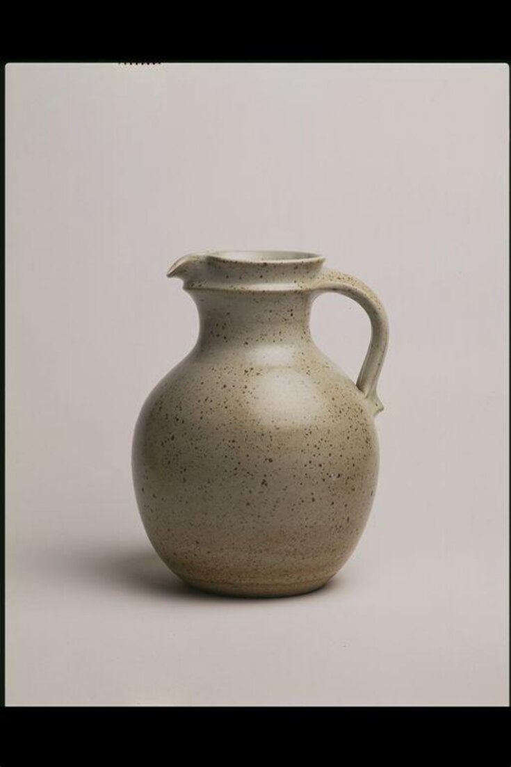 Jug top image