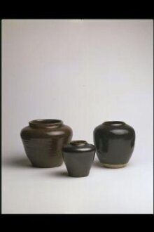 Vase thumbnail 1