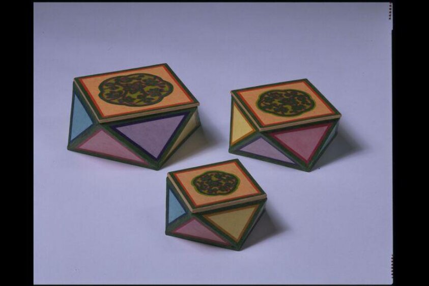 Box and lid — Kim, Jin-sun (Ms) — 1993