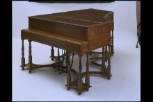 Semi-Grand Piano thumbnail 1