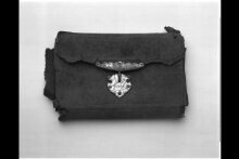 Wallet | Caldecot, Samuel | Hall, Henry | V&A Explore The Collections