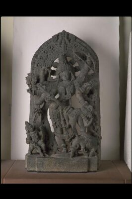 Durga Mahishasuramardini, середина XIII века