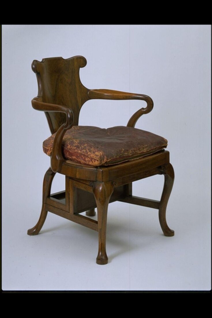 Metamorphic Library Chair top image