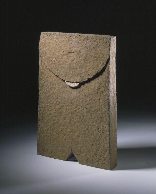 Sculpture, unglazed stoneware made by Won Kyông-hwan, Korea, 1992-2993 at the Victoria and Albert Museum