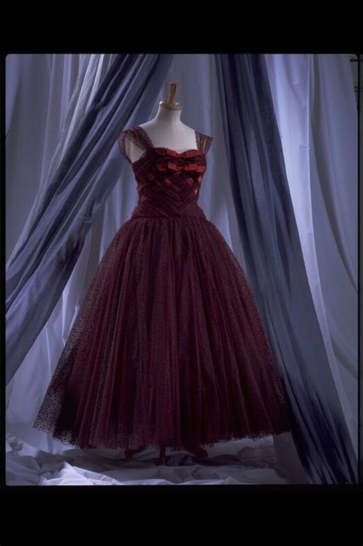 Evening Dress | Edwin Hardy Amies | V&A Explore The Collections