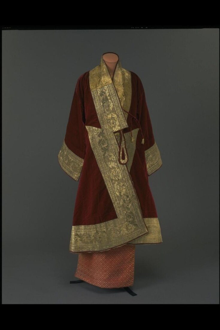 Minister's Court Costume top image