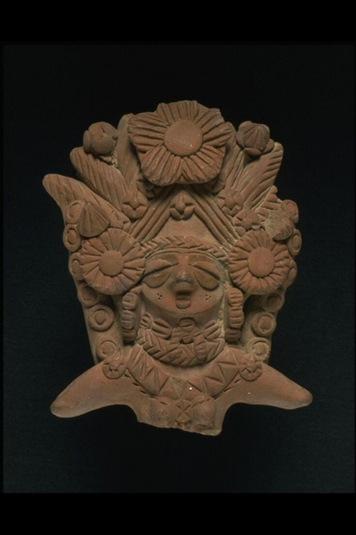 Bust of a mother Goddess Figure top image