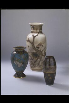 Vase thumbnail 1