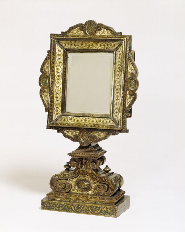 Venetian mirrors - The Rise of Venetian Mirrors - mirrors history