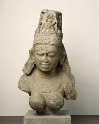 Bust of a Yogini, 9th century