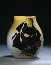 Vase thumbnail 2